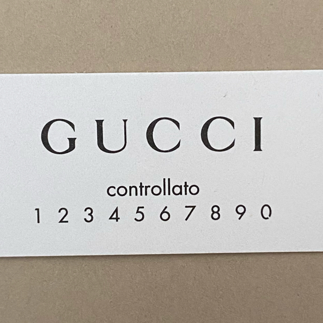 Gucci(グッチ)のGUCCI オフディアスマホケース スマホ/家電/カメラのスマホアクセサリー(iPhoneケース)の商品写真