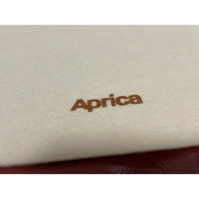 Aprica(アップリカ)のアップリカ　保護マット　保護シート　カーシート用　チャイルドシート用 キッズ/ベビー/マタニティの外出/移動用品(自動車用チャイルドシートカバー)の商品写真