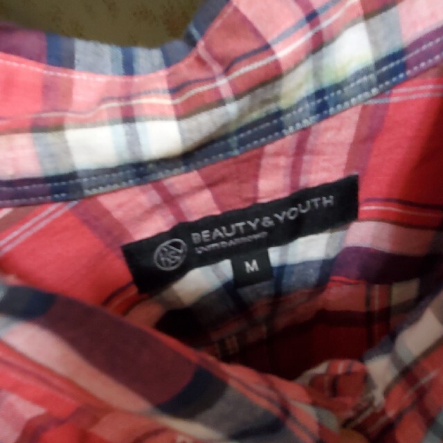 BEAUTY&YOUTH UNITED ARROWS(ビューティアンドユースユナイテッドアローズ)のBEAUTY&YOUTHのオリジナルトレーナーと半袖チェックシャツの二点セット メンズのトップス(シャツ)の商品写真