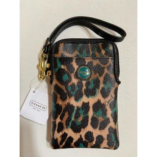 コーチ(COACH)の★コーチ★ミニ 財布 スモールウォレット スマホケース マルチケース 豹柄 新品(財布)