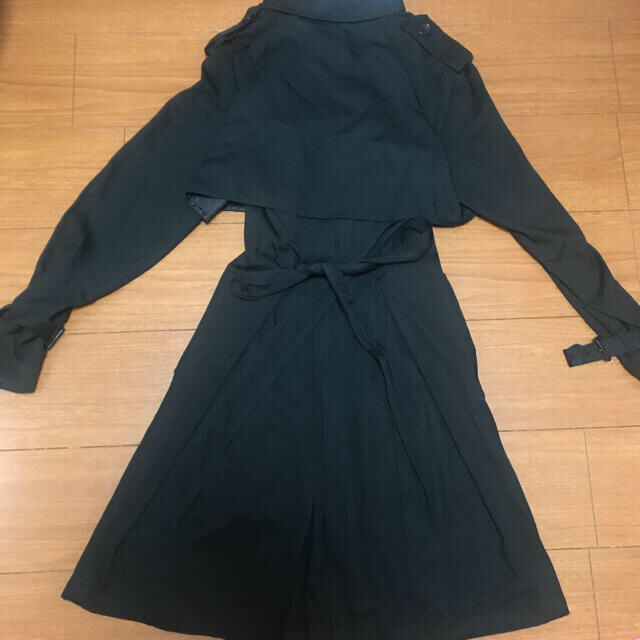 moussy(マウジー)の新品 タグ付き 定価1.5万 moussy マウジー トレンチコート コート レディースのジャケット/アウター(トレンチコート)の商品写真