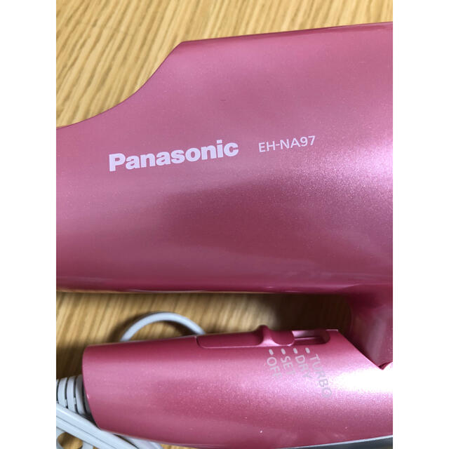 Panasonic(パナソニック)のパナソニック　ナノイー　EH-NA97 ピンク スマホ/家電/カメラの美容/健康(ドライヤー)の商品写真