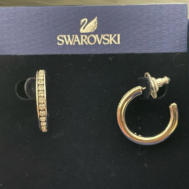 SWAROVSKI スワロフスキー ピアス