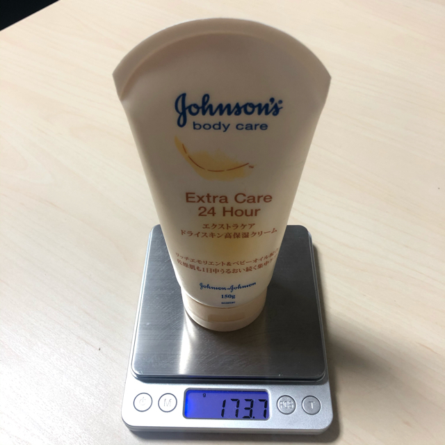 Johnson's(ジョンソン)の【新品未使用】ジョンソンボディケアエクストラケア24アワー クリーム(150g) コスメ/美容のボディケア(ボディクリーム)の商品写真