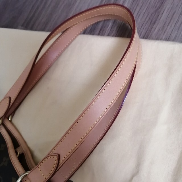 LOUIS VUITTON(ルイヴィトン)の美品　LOUIS VUITTON　バティニョール レディースのバッグ(トートバッグ)の商品写真