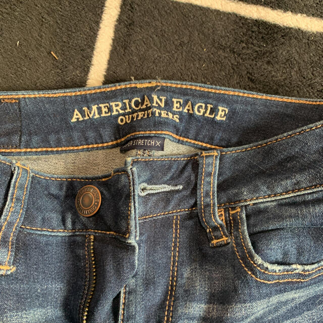 American Eagle(アメリカンイーグル)のアメリカンイーグル　スキニーパンツ レディースのパンツ(スキニーパンツ)の商品写真