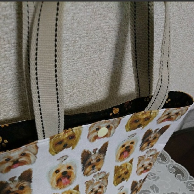 クー様専用ヨークシャーテリア柄お散歩バックハンドメイド ハンドメイドのファッション小物(バッグ)の商品写真