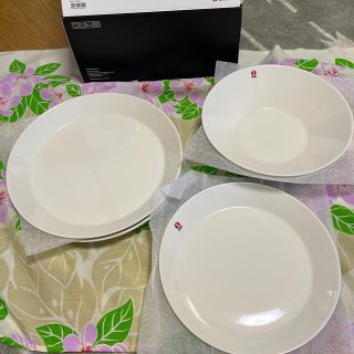 イッタラ(iittala)のittala teema ティーマ3種×2枚 皿21・26cm ボール21cm(食器)