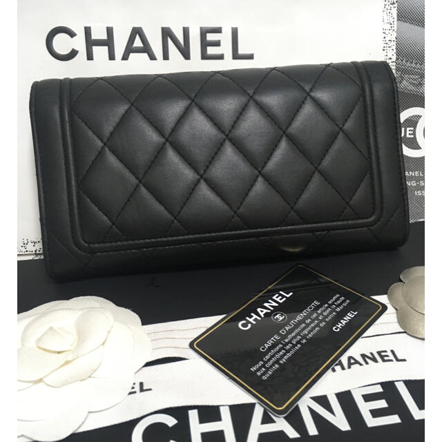 CHANEL(シャネル)の専用♡超美品 ♡ CHANEL シャネル マトラッセ 長財布 正規品 レディースのファッション小物(財布)の商品写真