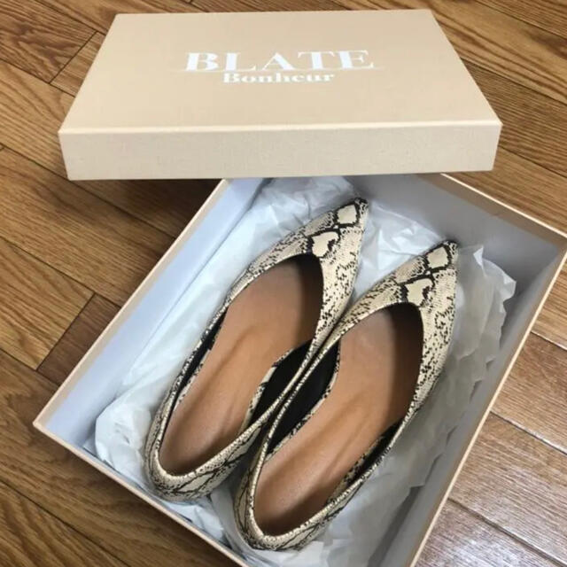 blate パイソン美ラインパンプス 新品 レディースの靴/シューズ(ハイヒール/パンプス)の商品写真