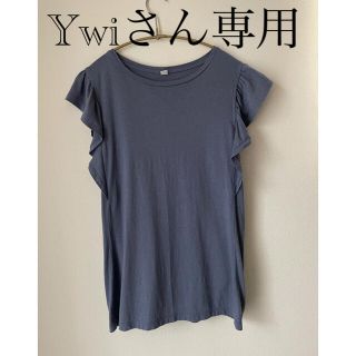 ユニクロ(UNIQLO)の【Ywiさん専用】ユニクロ　フリルノースリーブカットソー　Lサイズ(カットソー(半袖/袖なし))