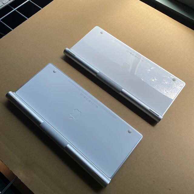Apple(アップル)のアップル　マジックキーボード　乾電池モデル　2台セット スマホ/家電/カメラのPC/タブレット(PC周辺機器)の商品写真