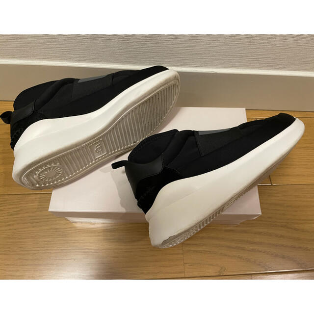 UGG(アグ)のUGG (アグ) NEUTRA SNEAKER/ニュートラスニーカー/黒22 レディースの靴/シューズ(スニーカー)の商品写真