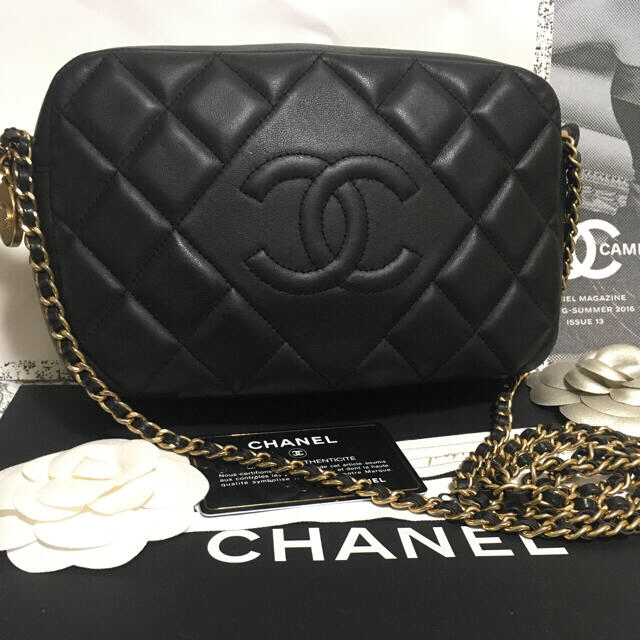 CHANEL(シャネル)のayayamart様専用♡超美品★ シャネルチェーン ショルダーバッグ 正規品 レディースのバッグ(ショルダーバッグ)の商品写真