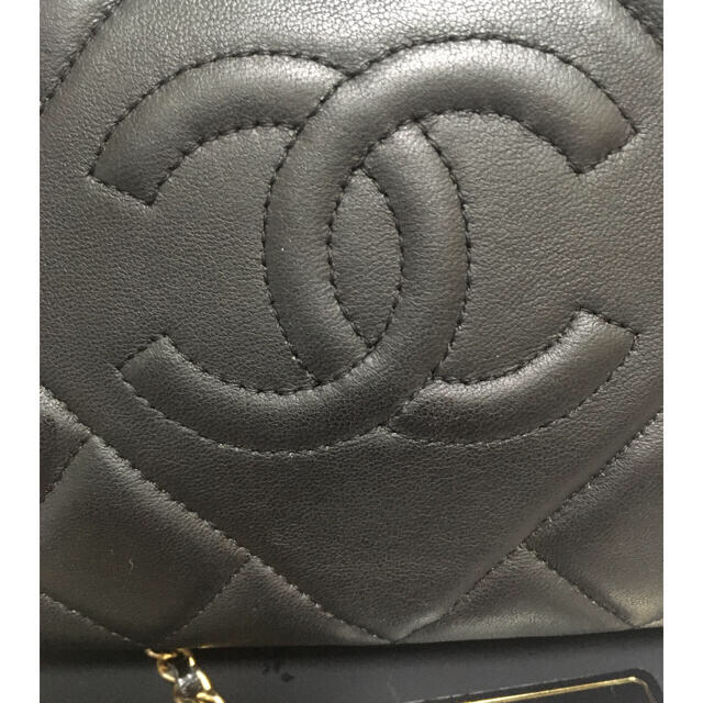 CHANEL(シャネル)のayayamart様専用♡超美品★ シャネルチェーン ショルダーバッグ 正規品 レディースのバッグ(ショルダーバッグ)の商品写真