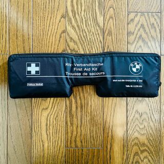 ビーエムダブリュー(BMW)のBMW 純正　First Aid Kit ファーストエイドキット 救急箱(その他)