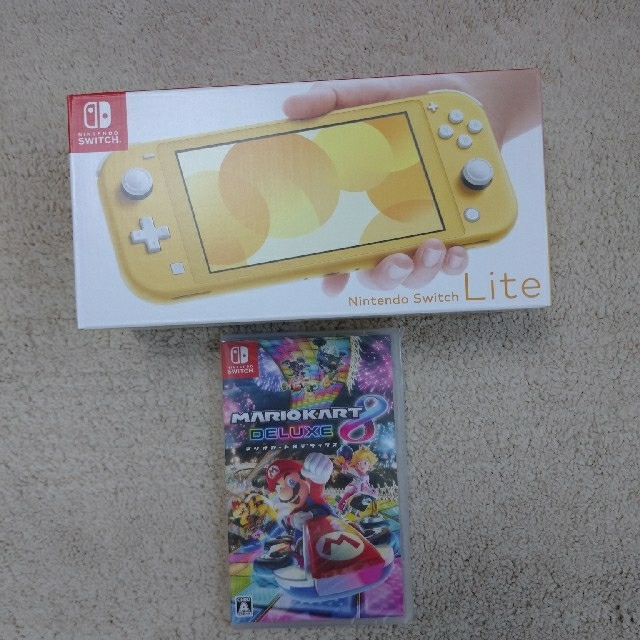 Nintendo Switch Lite:マリオカート8デラックスマサ＆トモ専用 家庭用ゲーム機本体
