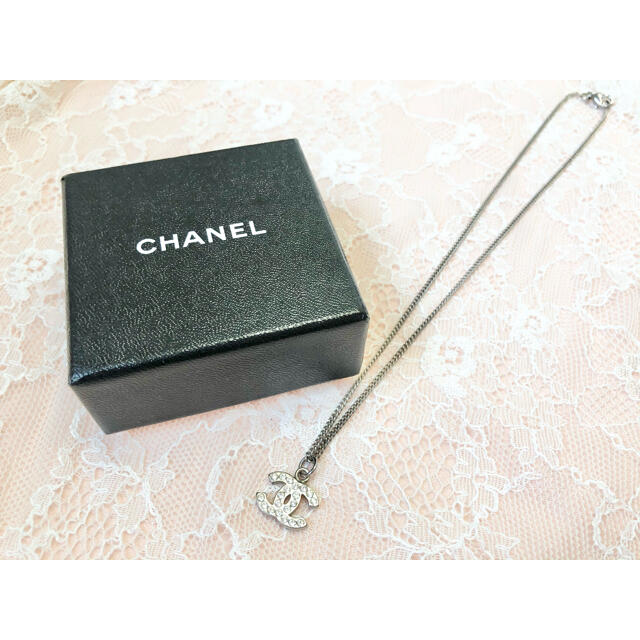 CHANEL ロゴネックレス　シルバー