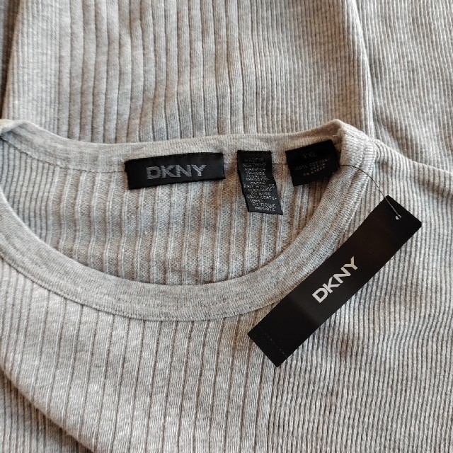 DKNY(ダナキャランニューヨーク)の新品 DKNY Tシャツ メンズのトップス(Tシャツ/カットソー(半袖/袖なし))の商品写真