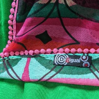 デシグアル(DESIGUAL)の【美品★ストール】使い方イロイロ✦✥中古✥✦(ストール/パシュミナ)