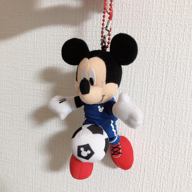 サッカー　ミッキー　ぬいぐるみ