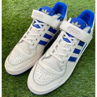 アディダス(adidas)の【 28.0 adidas Forum Lo Blue×White 】(スニーカー)