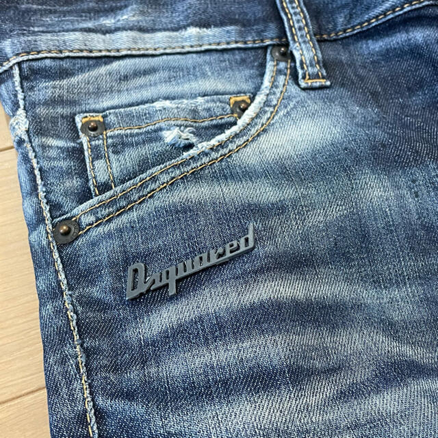 DSQUARED2(ディースクエアード)のDSQUARED2 ディースクエアード デニム 44サイズ メンズのパンツ(デニム/ジーンズ)の商品写真