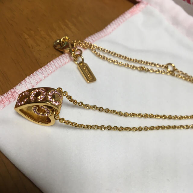 COACH(コーチ)のコーチ♡パヴェオプアートハートネックレス レディースのアクセサリー(ネックレス)の商品写真