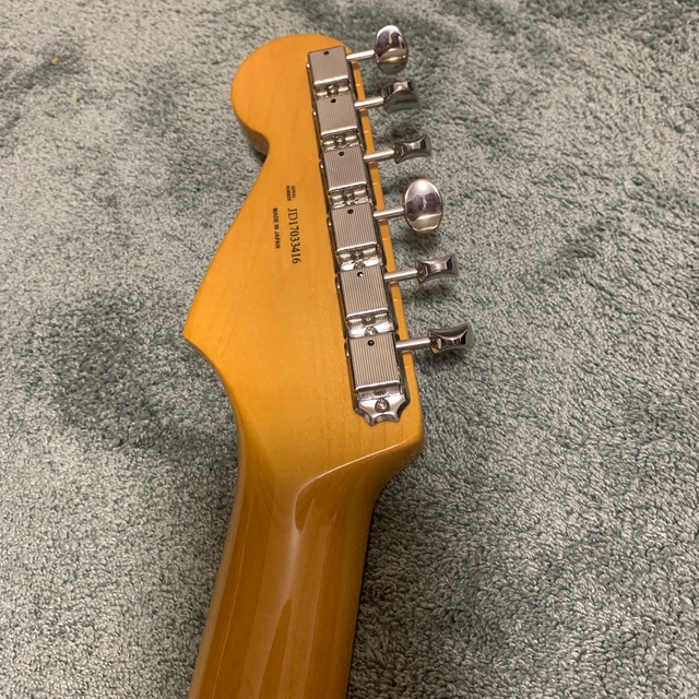 Fender(フェンダー)のFender ブルーフラワー 楽器のギター(エレキギター)の商品写真