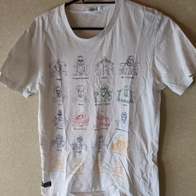 UNIQLO(ユニクロ)のユニクロ　Tシャツ　S メンズのトップス(Tシャツ/カットソー(半袖/袖なし))の商品写真