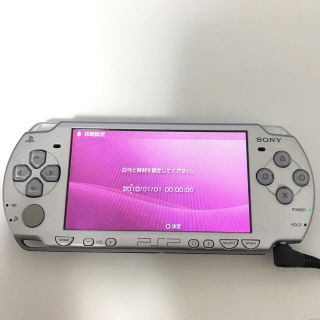 プレイステーションポータブル(PlayStation Portable)のPSP2000(携帯用ゲーム機本体)