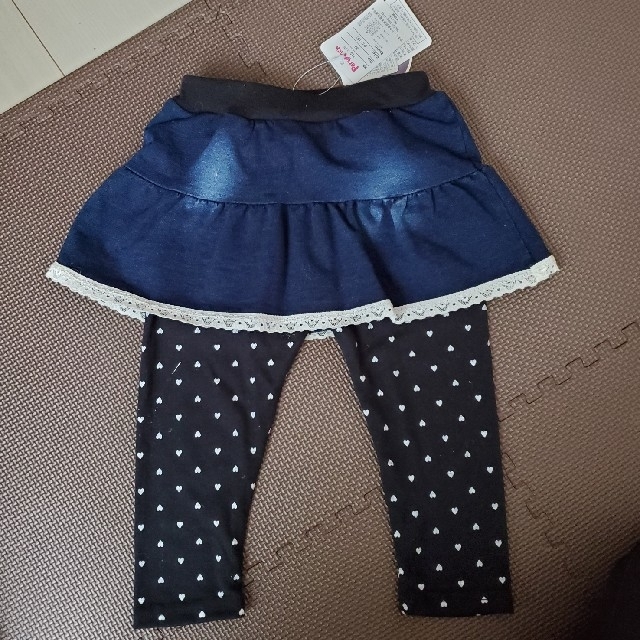 子供　スカッツ90 キッズ/ベビー/マタニティのキッズ服女の子用(90cm~)(パンツ/スパッツ)の商品写真