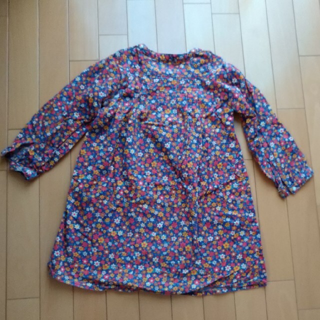 SOMETHING(サムシング)のSOMETHING　チュニック　120 キッズ/ベビー/マタニティのキッズ服女の子用(90cm~)(Tシャツ/カットソー)の商品写真