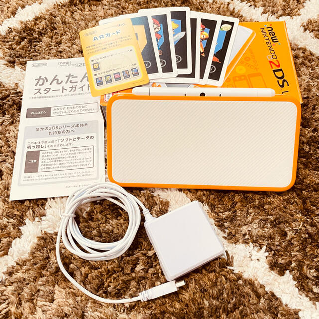 Nintendo 2DS LL ホワイト✖️オレンジ