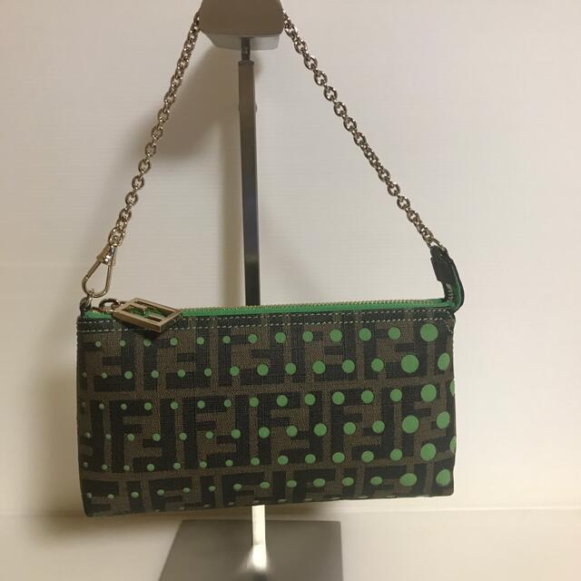 極美品 フェンディ アクセサリーポーチポーチ