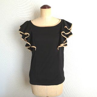 トッコ(tocco)のtocco closet　Tシャツ　カットソー　トップス　シャツ　ブラウス(カットソー(半袖/袖なし))