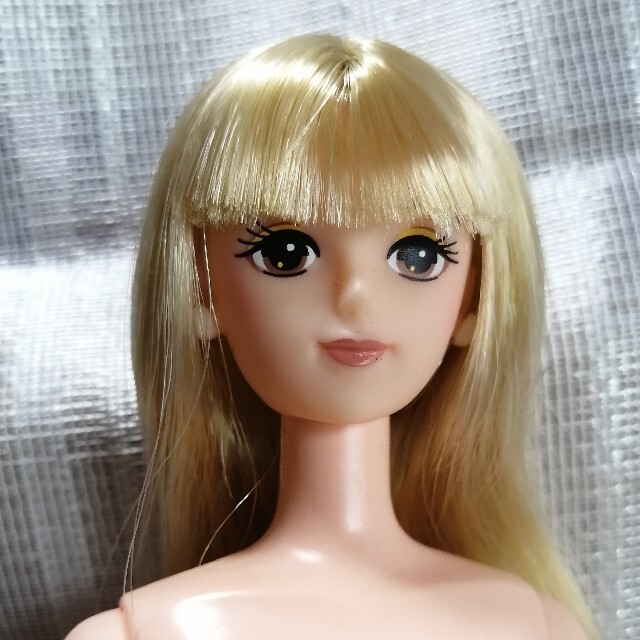 リナ ジェニーフレンド