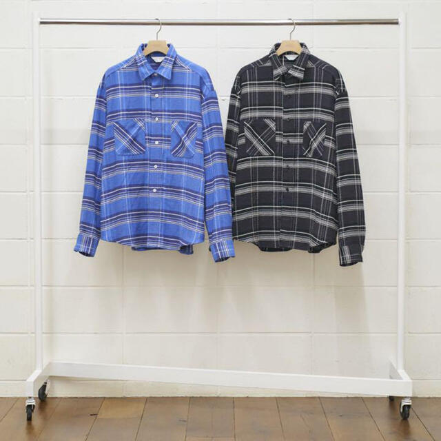 UNUSED(アンユーズド)のUNUSED 18aw oversize check shirt black メンズのトップス(シャツ)の商品写真