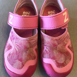 ニューバランス(New Balance)のニューバランス　ピンク　NB208   21cm(サンダル)