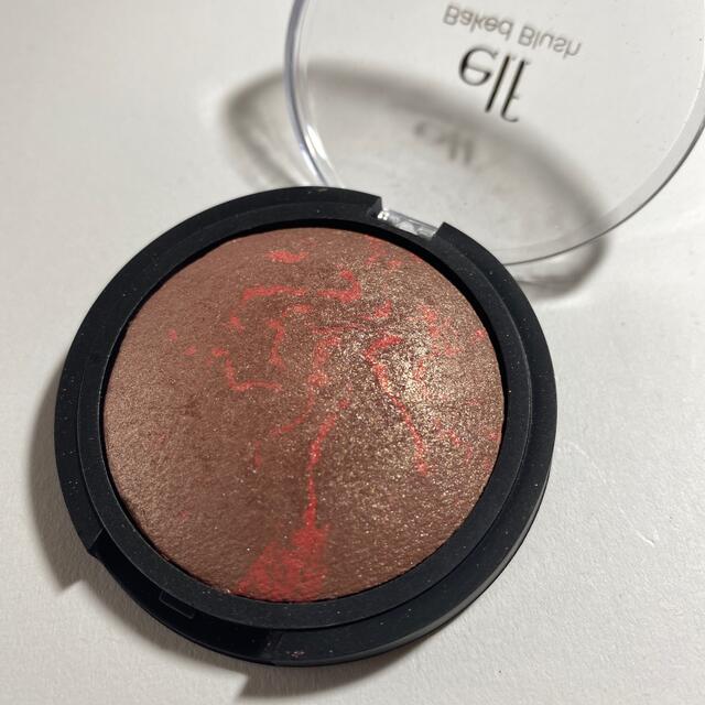 elf(エルフ)の【美品】elf Baked Blush コスメ/美容のベースメイク/化粧品(チーク)の商品写真