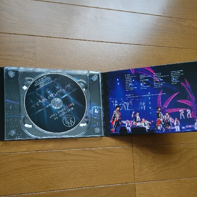 【値下げ】Welcome to Sexy Zone Tour 初回限定盤 エンタメ/ホビーのDVD/ブルーレイ(ミュージック)の商品写真