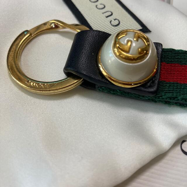 Gucci(グッチ)のGUCCIグッチキーホルダー レディースのファッション小物(キーホルダー)の商品写真