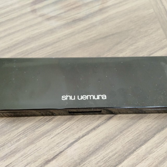 shu uemura(シュウウエムラ)のシューウエムラ　パレット コスメ/美容のベースメイク/化粧品(アイシャドウ)の商品写真