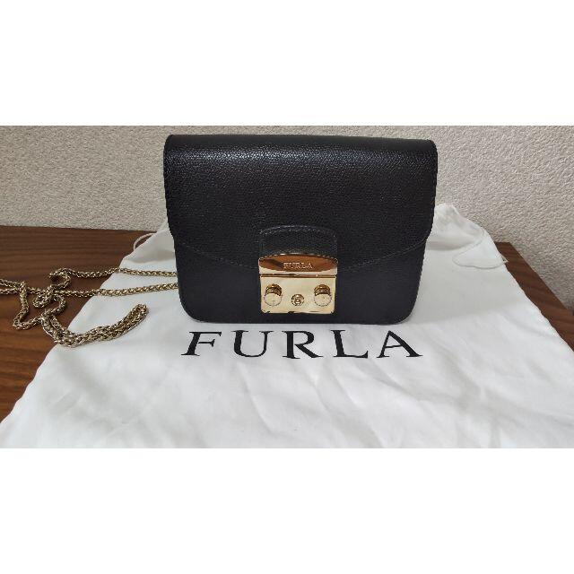 FURLA 　フルラ ショルダーバッグ 　メトロポリス　ブラック