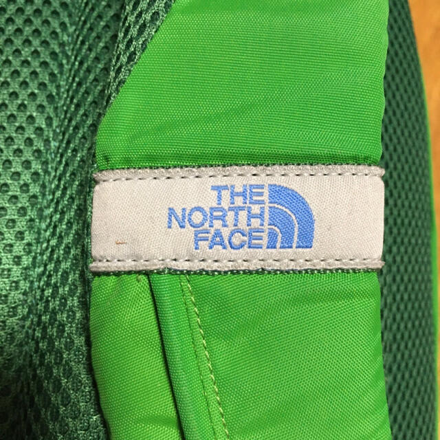 THE NORTH FACE(ザノースフェイス)のノースフェイス⭐️リュック⭐️グリーン⭐️ キッズ/ベビー/マタニティのこども用バッグ(リュックサック)の商品写真