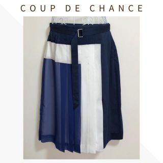 クードシャンス(COUP DE CHANCE)の【美品】COUP DE CHANCE〈クードシャンス〉プリーツデザインスカート(ひざ丈スカート)