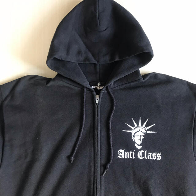 Anti Class(アンチクラス)のANTI CLASS RIP CLEAR SOBUT motty radiots メンズのトップス(パーカー)の商品写真