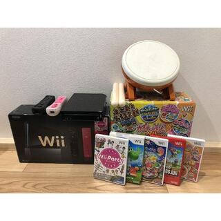 ウィー(Wii)のWii 本体　ブラック & ソフト5本セット(家庭用ゲーム機本体)