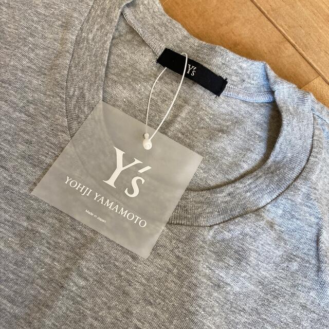 Y's(ワイズ)のサニー様　　Y's  未使用T レディースのトップス(Tシャツ(半袖/袖なし))の商品写真