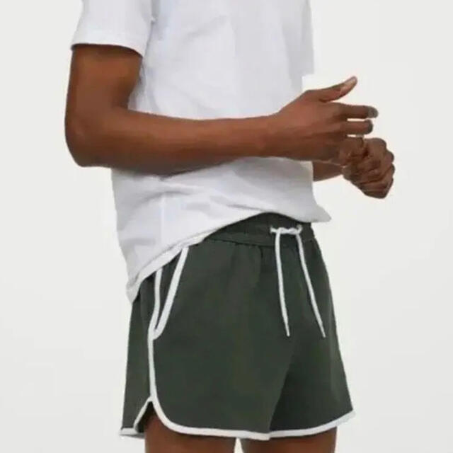 H&M(エイチアンドエム)のH&M スウェットショートパンツ  メンズのパンツ(ショートパンツ)の商品写真